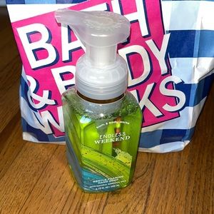 Bath&Body endless weekend Hand soap